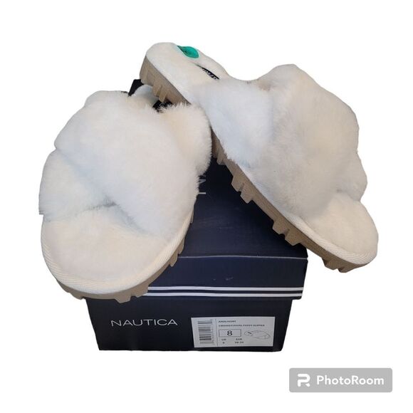 Nautica white fluffy sandal slippers - Picture 1 of 5